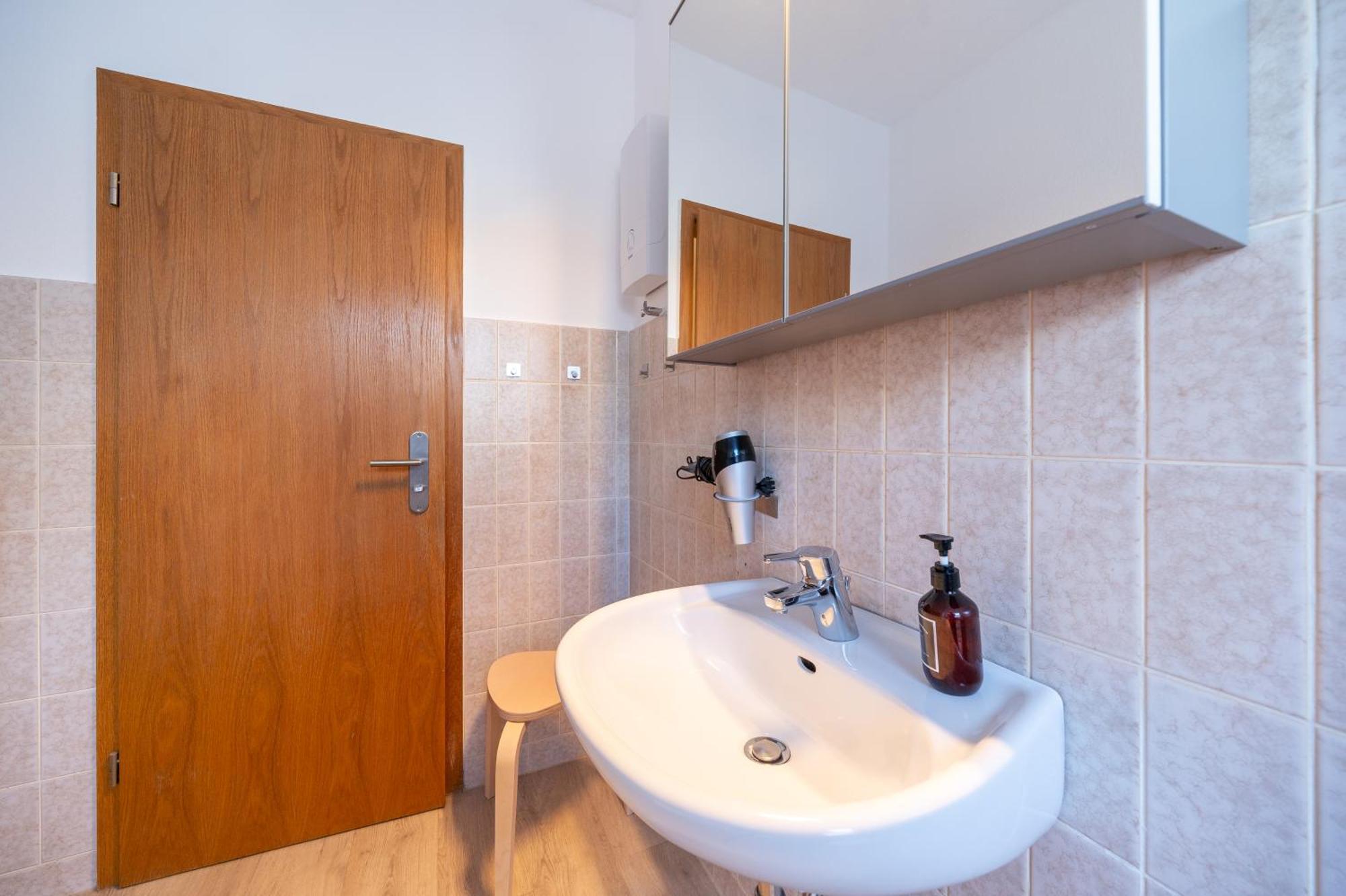 Cityapartment Wagner Mit Netlix Bielefeld Exterior photo